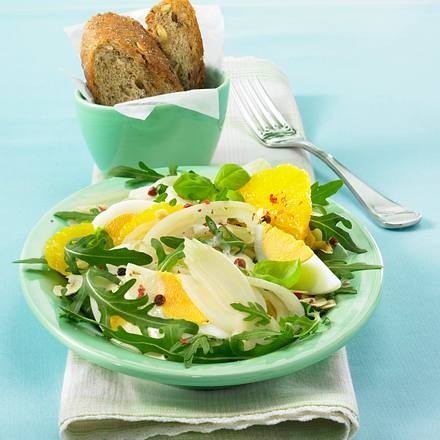Eiersalat mit Fenchel in Orangen-Joghurtsoße Rezept Eiersalat mit Fenchel in Orangen-Joghurtsoße Rezept