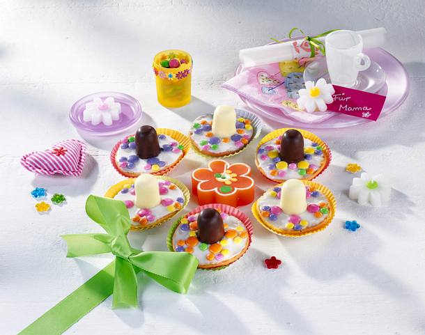 Eine bunte Blume für Mama Rezept