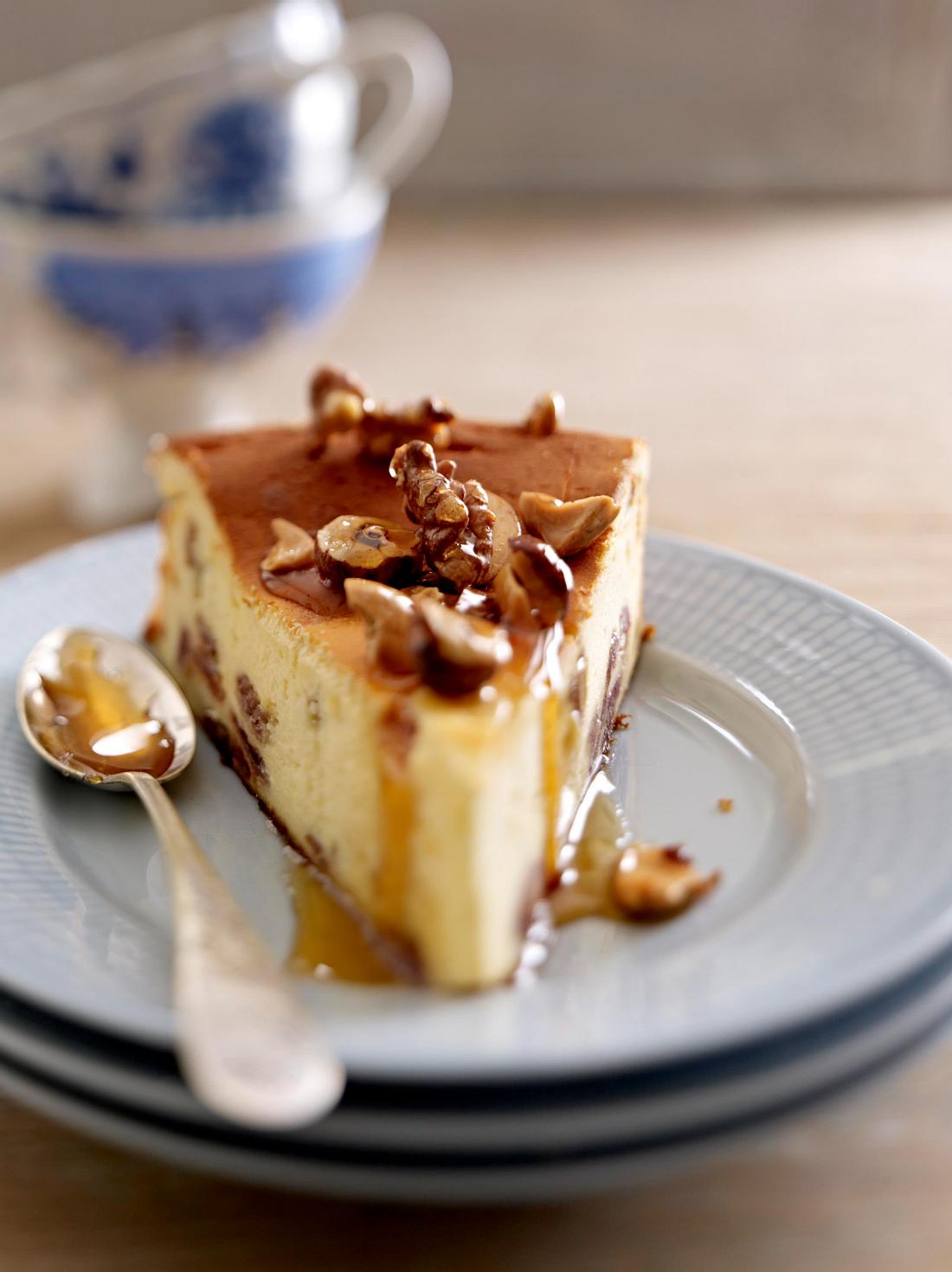 Einfacher Käsekuchen mit Datteln | Lecker