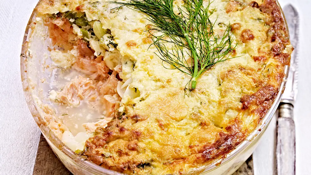 Einfacher Lachs-Pie Rezept - Foto: LECKER @ Bauer Media Group
