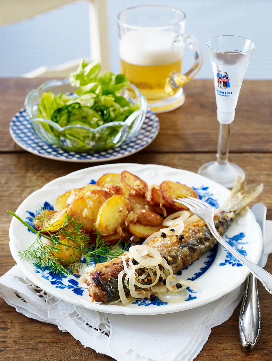 Eingelegte Bratheringe zu Bratkartoffeln Rezept