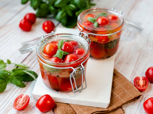 Eingelegte Tomaten Rezept | LECKER