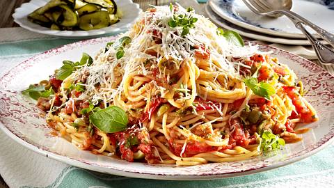 Eingelegte Zucchini Rezept - Foto: House of Food / Bauer Food Experts KG