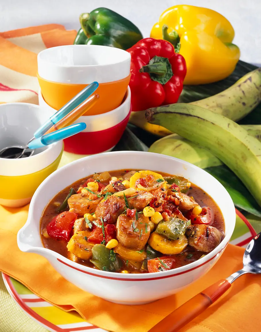 Eintopf mit Kochbananen Rezept Eintopf mit Kochbananen Rezept