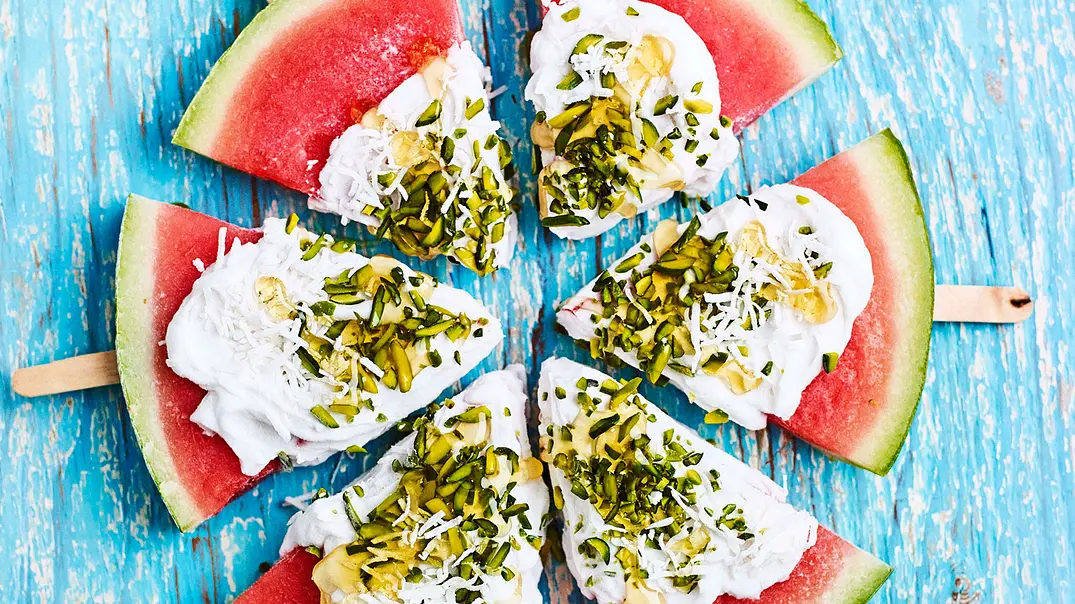 Eis am Stiel „One in a Melon“ Rezept - Foto: LECKER @ Bauer Media Group Eis am Stiel „One in a Melon“ Rezept - Foto: LECKER @ Bauer Media Group