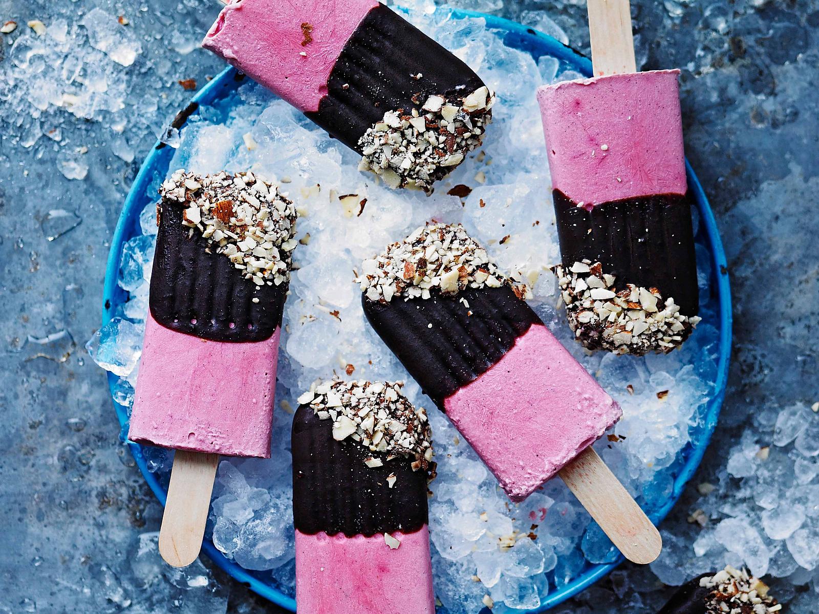 Kirsch-Mascarpone-Eis am Stiel Rezept | LECKER