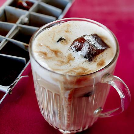 Eiskaffee Mit Mandelmilch Rezept Lecker