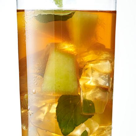 Eistee mit Ananas und Kokos Rezept Eistee mit Ananas und Kokos Rezept