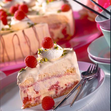 Eistorte mit Vanilleeis und Himbeeren Rezept Eistorte mit Vanilleeis und Himbeeren Rezept