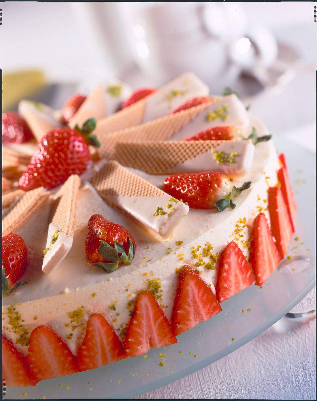 Eiswaffel-Erdbeer-Torte Rezept