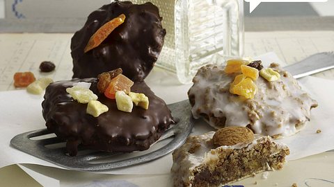 Elisen-Lebkuchen mit exotischem Trockenobst Rezept - Foto: House of Food / Bauer Food Experts KG