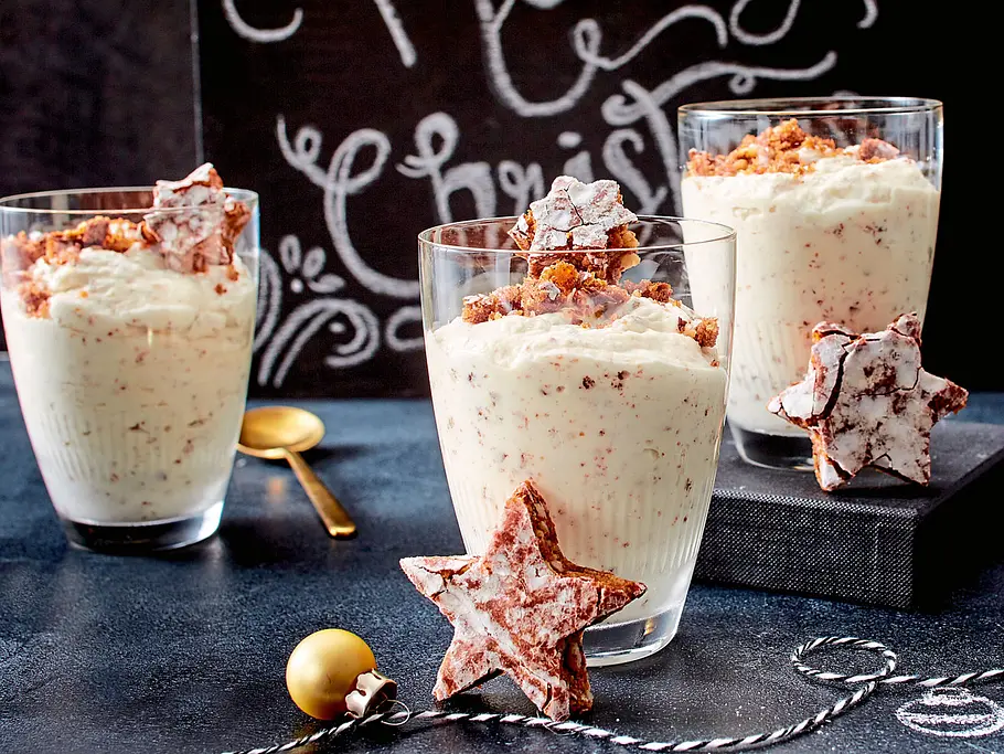 Elisenlebkuchen-Mousse mit weißer Schoki Rezept Elisenlebkuchen-Mousse mit weißer Schoki Rezept