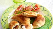 Empanadas (Teigtaschen) mit Salat Rezept - Foto: House of Food / Bauer Food Experts KG