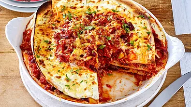 Enchilada-Torte mit Chili-Füllung Rezept - Foto: LECKER @ Bauer Media Group