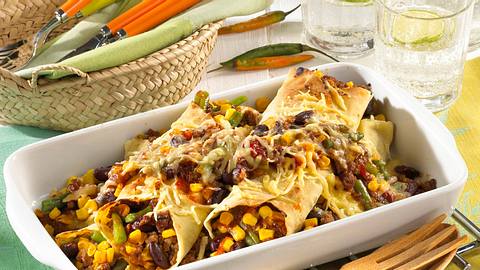 Enchiladas gefüllt mit Hackfleisch und Bohnen Rezept - Foto: Maass