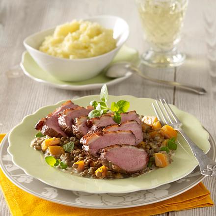 Entenbrust auf sahnigem Linsen-Kürbisgemüse Rezept