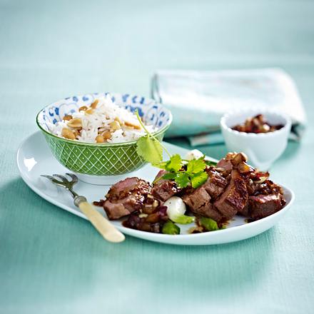 Entenbrust mit Würzpflaumen Rezept Entenbrust mit Würzpflaumen Rezept