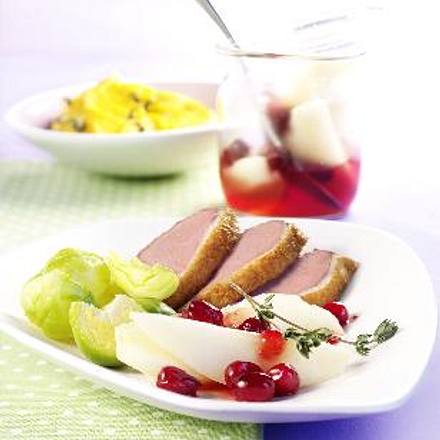Entenbrustfilet mit Birnen-Kompott und Kürbispüree Rezept Entenbrustfilet mit Birnen-Kompott und Kürbispüree Rezept