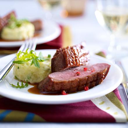 Entenbrustfilets mit Rauke Püree Rezept Entenbrustfilets mit Rauke Püree Rezept