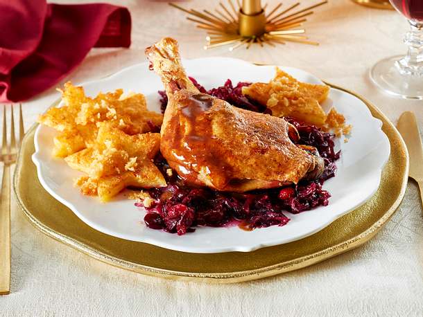 Entenkeule mit Lebkuchensoße Cranberry-Rotkohl