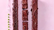 Erbsen-Brownies mit Ganache Rezept - Foto: LECKER @ Bauer Media Group