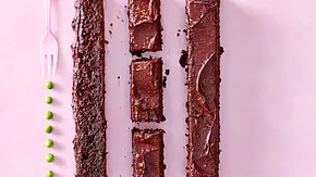 Erbsen-Brownies mit Ganache Rezept - Foto: LECKER @ Bauer Media Group
