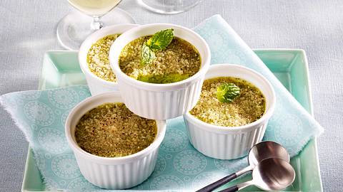 Erbsen-Creme brulee Rezept - Foto: House of Food / Bauer Food Experts KG