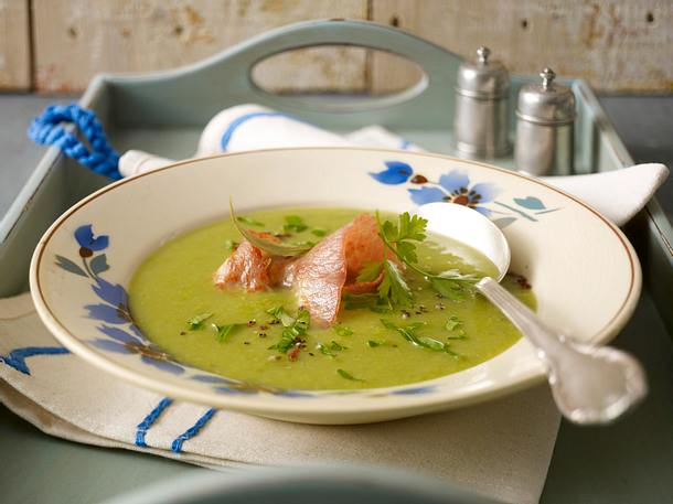 Erbsen-Kartoffel-Suppe mit Kasseler Rezept