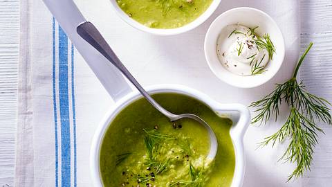 Erbsen-Spargel-Suppe Rezept - Foto: House of Food / Bauer Food Experts KG