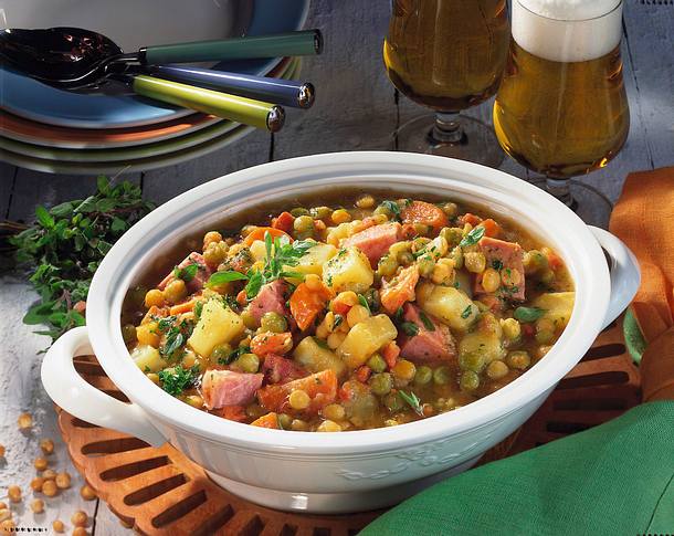Erbseneintopf mit Kasseler Rezept Erbseneintopf mit Kasseler Rezept