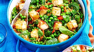 Erbsenzählertopf plus Turbo-Tofu Rezept - Foto: LECKER @ Bauer Media Group Erbsenzählertopf plus Turbo-Tofu Rezept - Foto: LECKER @ Bauer Media Group