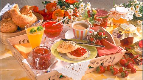 Erdbeer-Amaretto-Marmelade Rezept - Foto: House of Food / Bauer Food Experts KG