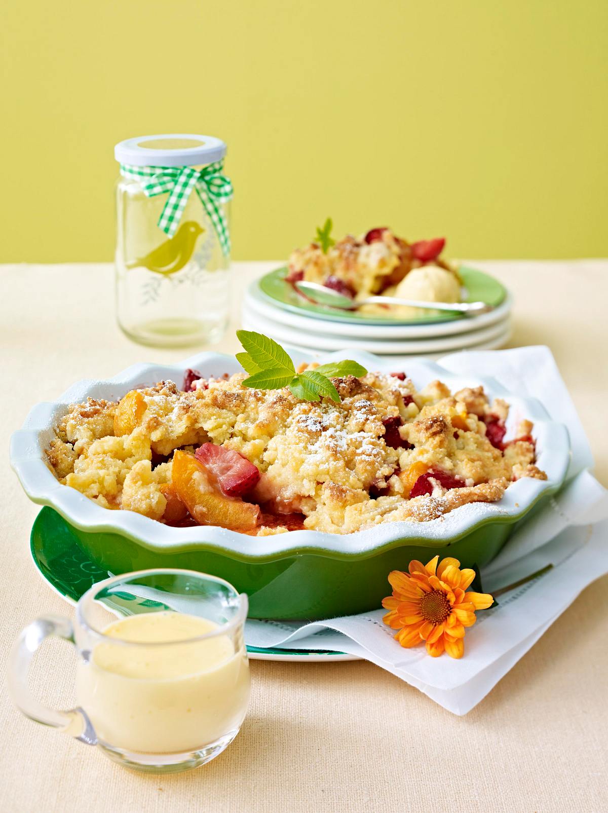 Erdbeer-Aprikosen-Crumble Rezept