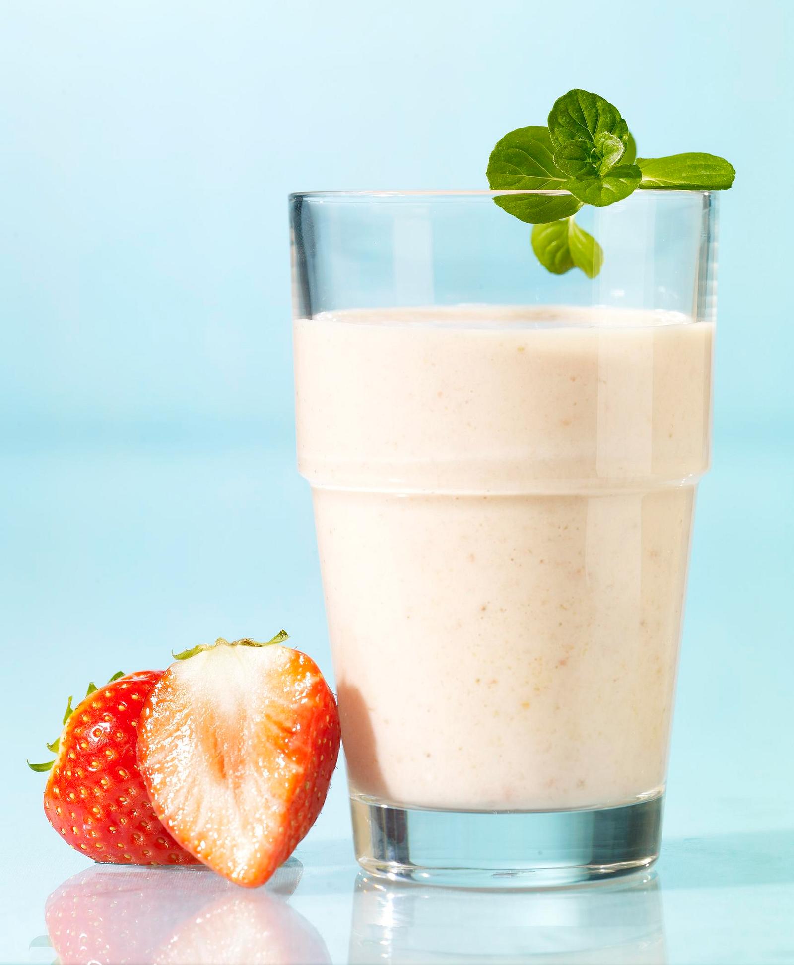 Erdbeer-Bananen-Shake Rezept | LECKER