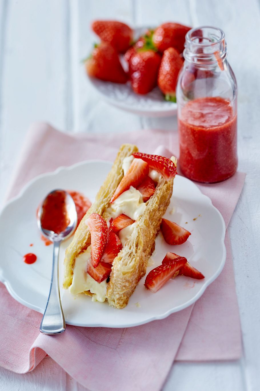 Erdbeer-Blätterteig-Schnitten (Millefeuille) Rezept
