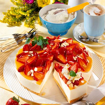 Erdbeer-Buttermilch-Torte Rezept