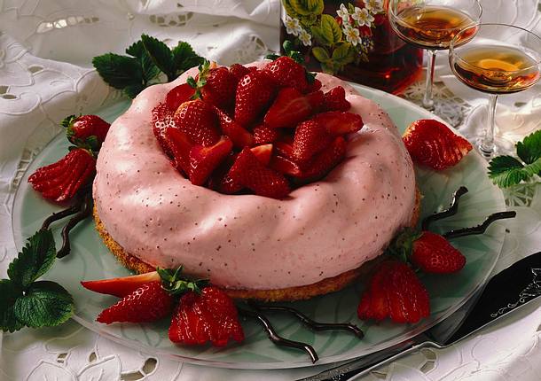 Erdbeer-Frischkäsering Rezept Erdbeer-Frischkäsering Rezept