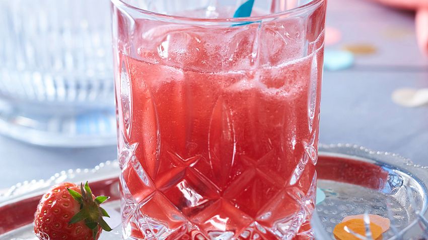 Erdbeer-Gin-Cocktail Rezept - Foto: House of Food / Bauer Food Experts KG