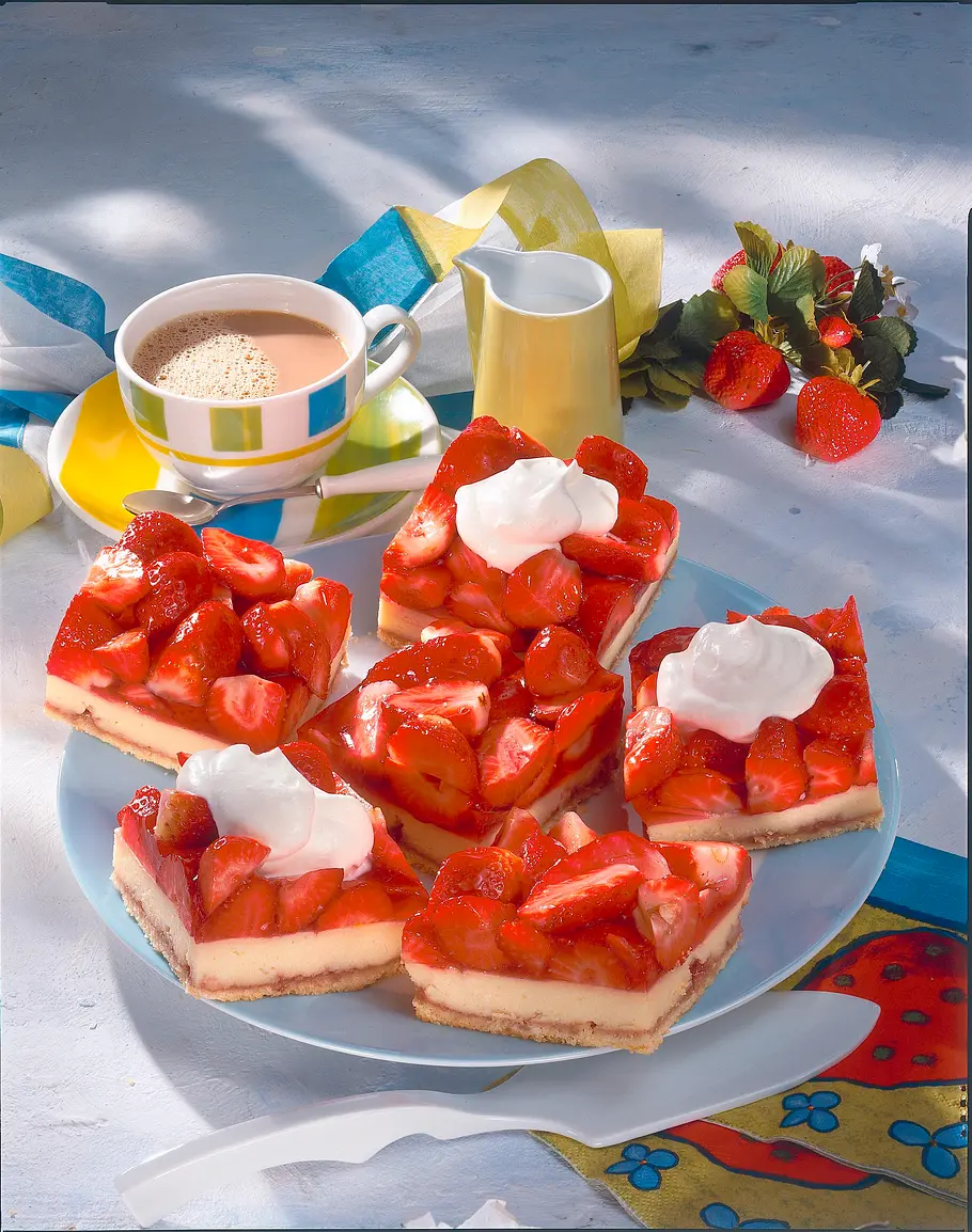 Erdbeer-Grieß-Schnitten Rezept