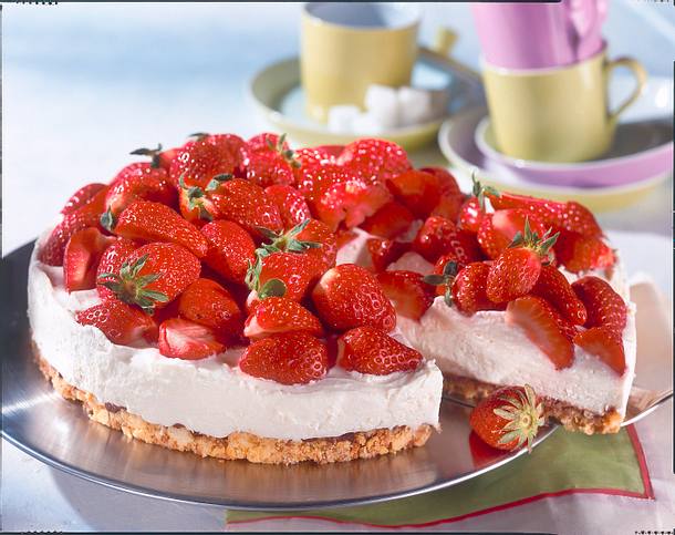 Erdbeer-Joghurt-Torte Rezept Erdbeer-Joghurt-Torte Rezept