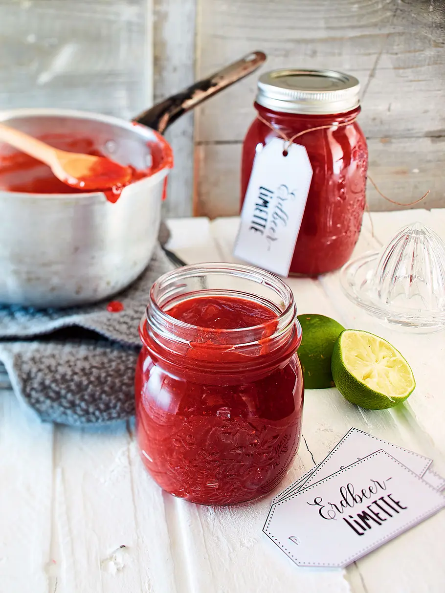 Erdbeer-Limetten-Konfitüre Rezept Erdbeer-Limetten-Konfitüre Rezept