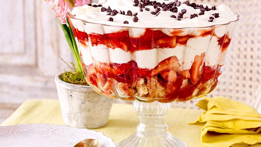 Erdbeer-Mascarpone-Dessert Rezept - Foto: House of Food / Bauer Food Experts KG
