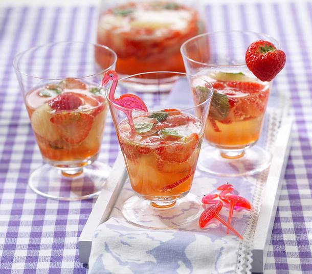 Erdbeer Mojito Bowle Rezept Lecker