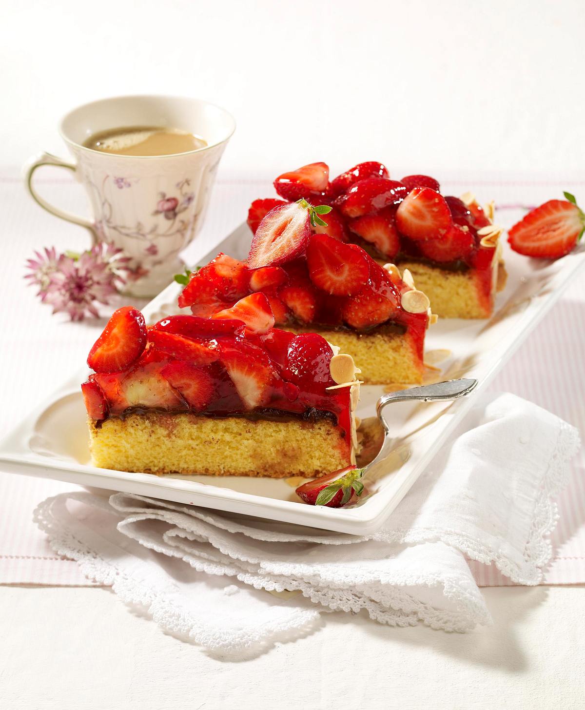 Erdbeer-Nuss-Nougat-Torte Rezept