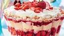 Erdbeer-Schichtdessert - Foto: LECKER @ Bauer Media Group