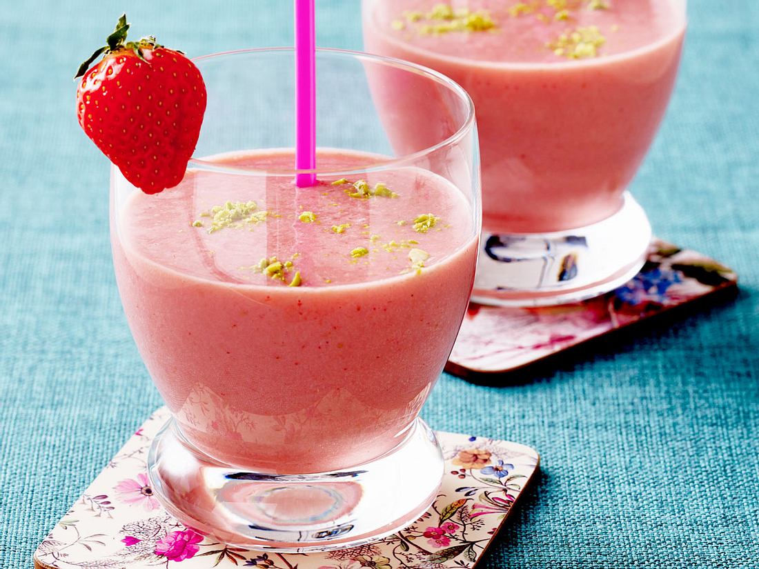 Erdbeer-Shake selber machen - so einfach geht&amp;#39;s | LECKER