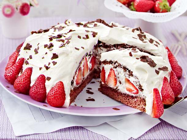 Erdbeer-Stracciatella-Torte-Rezept