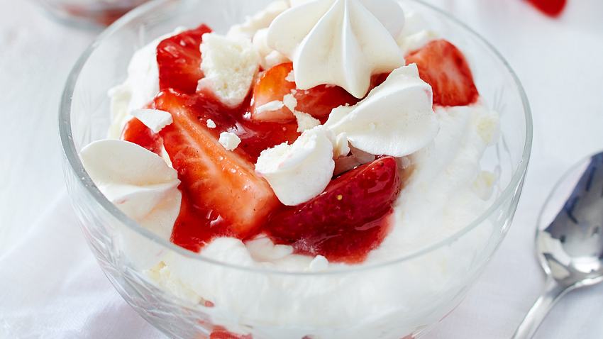 Erdbeer-Trifle Rezept - Foto: House of Food / Bauer Food Experts KG