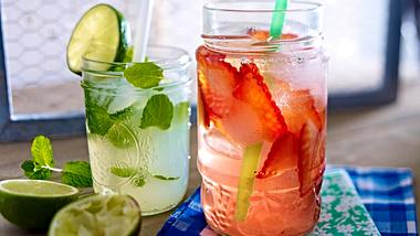 Erdbeer- und Minz-Limetten-Drink Rezept - Foto: House of Food / Bauer Food Experts KG