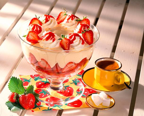Erdbeeren mit Zitronencreme Rezept